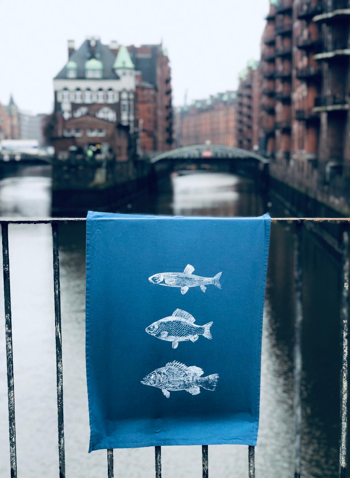 Fische - Geschirrtuch blau